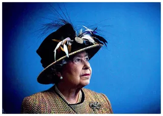 エリザベス女王御崩御2日前まで行われた公務 - 英連邦王国の元首に弔意を表す英国民